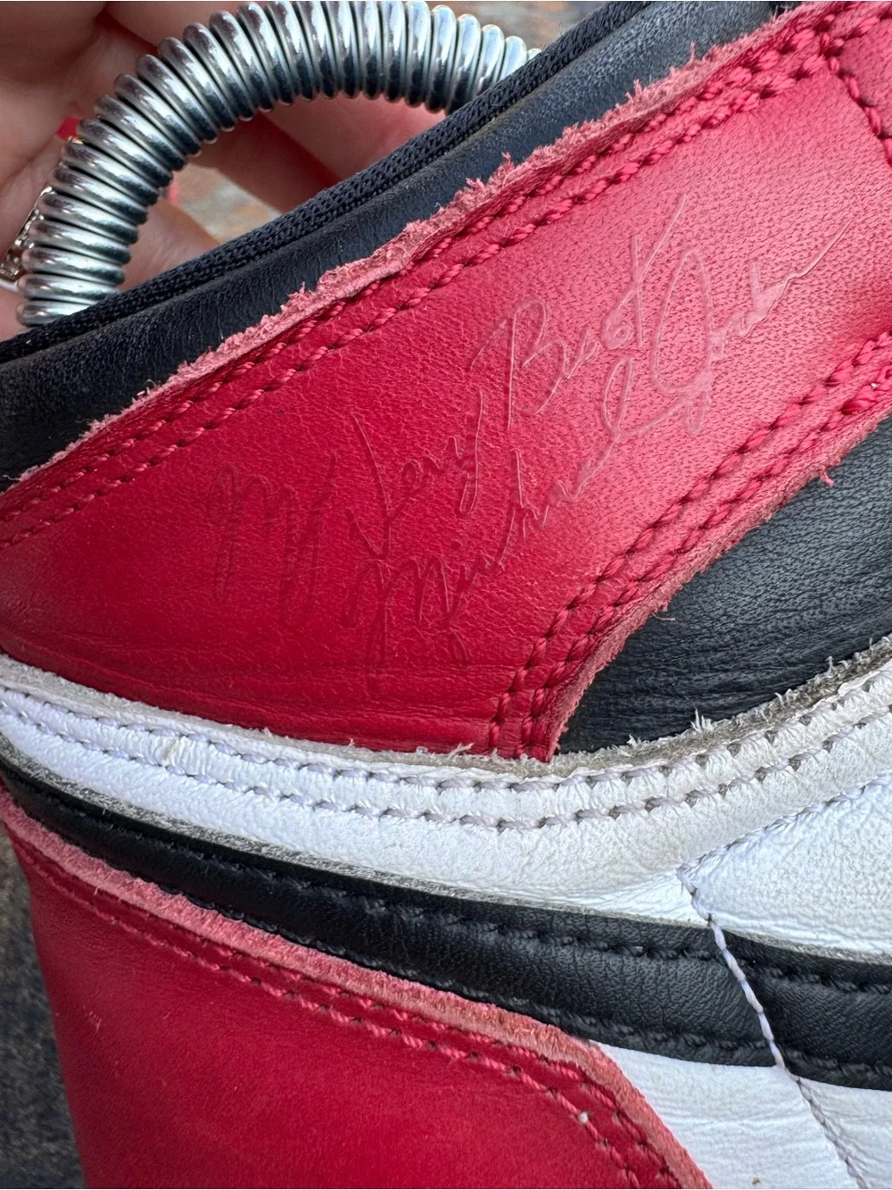 Jordan 1 Retro High OG Kids Shoes - White/Black/Red Sz 4Y FD4137-106 Basketball